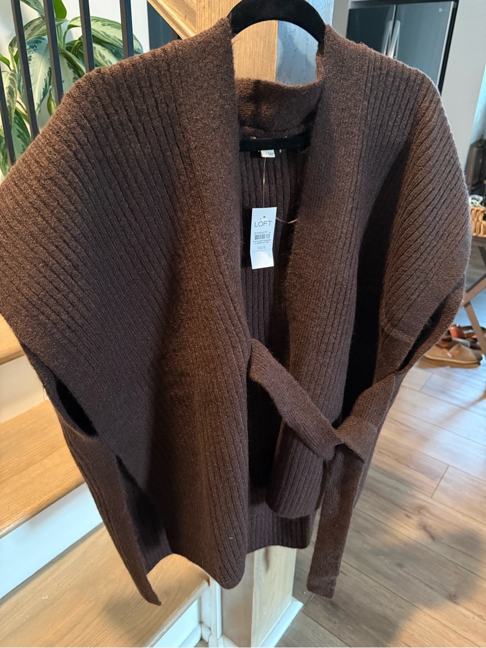 LOFT Dark Brown Ribbed Open-Front Sweater Vest with Belt